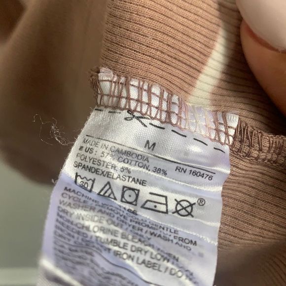 New Old Navy Tie Dye Muscle Tank Top - Picture 5 of 6